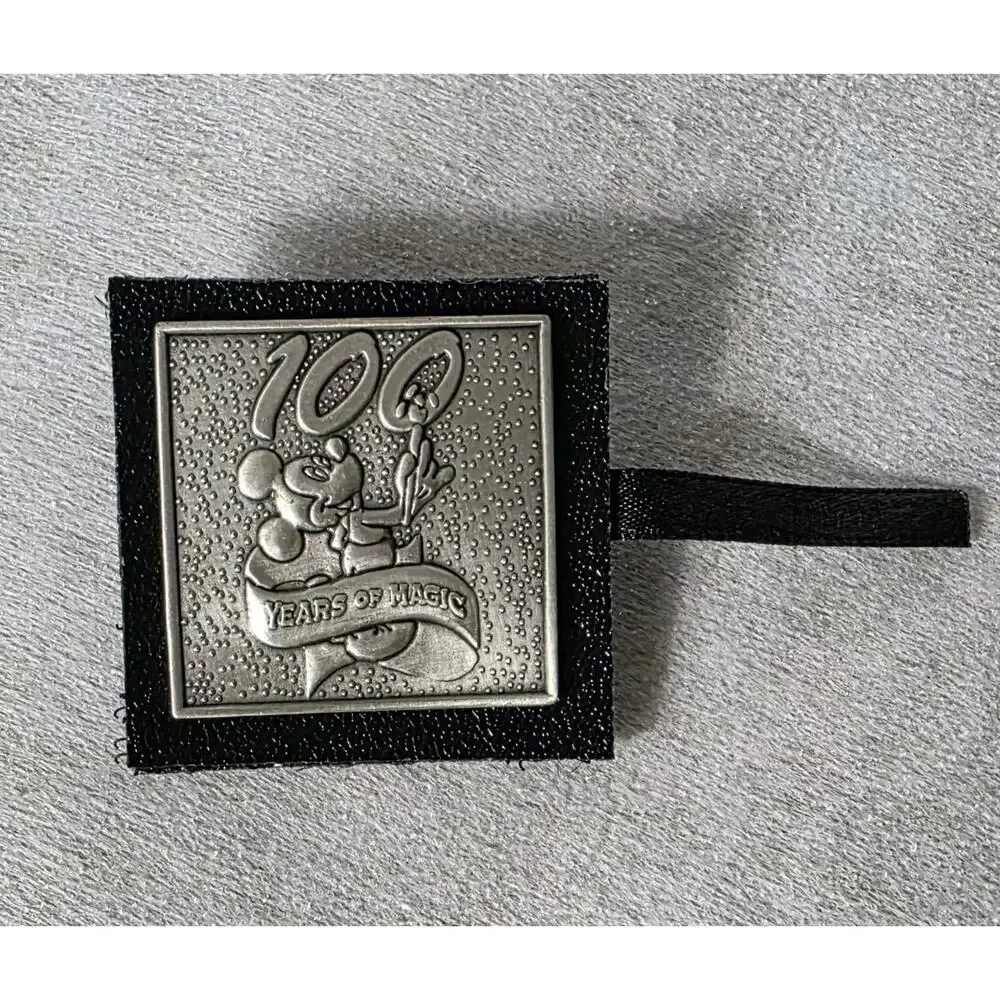 Walt Disney World Pewter Picture Frame And Mickey Mouse Pin 